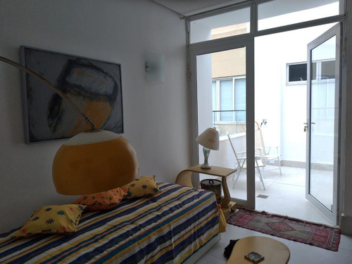 Imagem 24 de 30 de Cobertura Triplex Com Elevado Panorâmico, Reformada Em Ipanema - 11570
