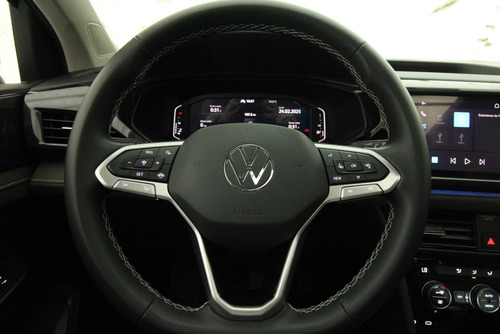 Volkswagen Taos 1.4 Tsi Highline At