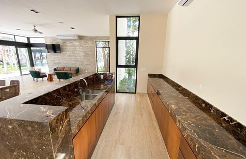 Imagen 21 de 26 de Casa En Venta En Playa Del Carmen