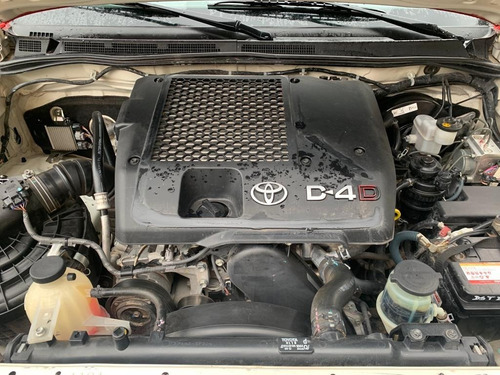 Imagen 12 de 17 de Hilux Dx- 4x4- 2013- 175.000km - Equipada