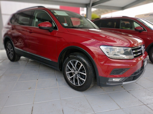 Imagen 2 de 10 de Volkswagen Tiguan 2018 1.4 Comfortline At