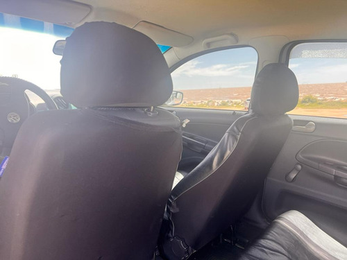 Volkswagen Gol Sedan 1.6 Comfortline 101cv