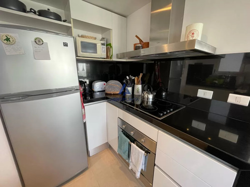 Moderno Apartamento 2 Dormitorios C Parrillero Propio En Montoya