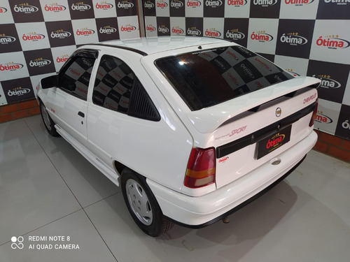 Imagem 3 de 11 de Chevrolet Kadett