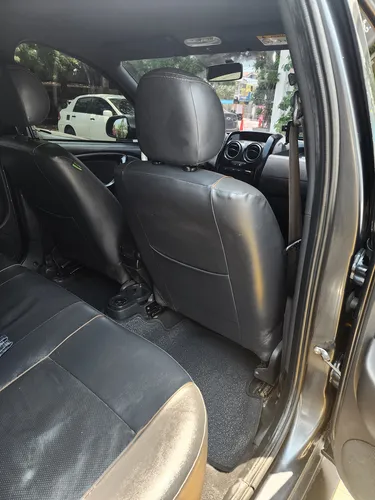Renault Duster 2.0 Dynamique Tripadvisor mec. 4X2