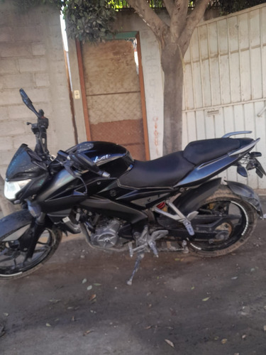 Motor En Buen Estado ,llantas Michellin Servicio Recien Hech