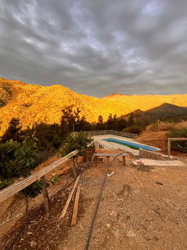 Parcela En La Leonera, Piscina, Agua Y Luz (70084)
