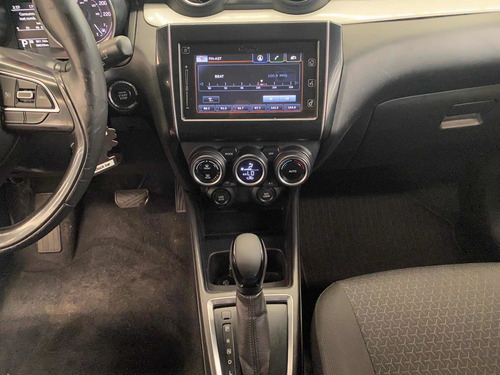 Imagen 12 de 15 de Suzuki Swift 1.2 Glx Cvt 2018