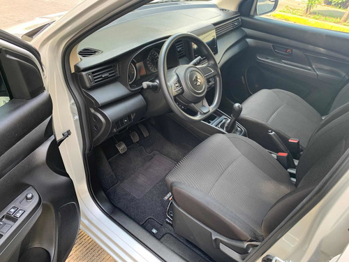 Imagen 5 de 12 de Suzuki Ertiga 2021 1.5 Gls Mt