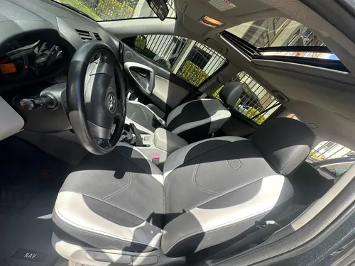 Toyota RAV4 2.4 Std