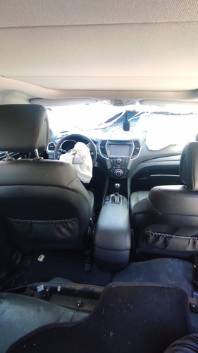 Imagem 6 de 7 de Sucata Hyundai Santa Fé V6 2018 Para Retirada De Peças