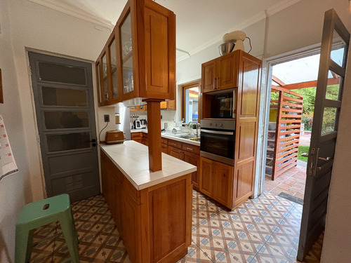 Arriendo Hermosa Casa En El Centro De Talca.