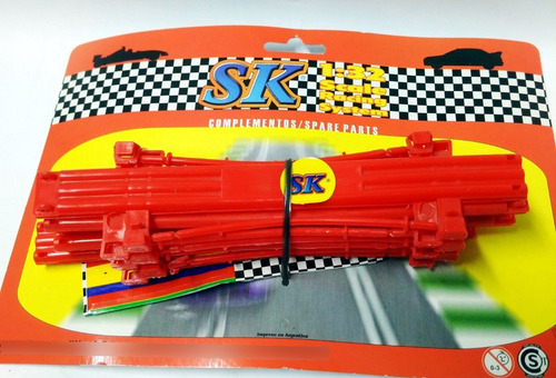 Imagen 3 de 4 de Set X12 Guardarails C/ Mastiles Y Banderas 1/32 Sk 97020