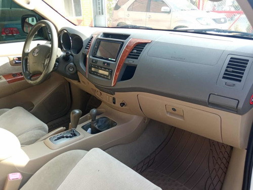 Toyota Fortuner Srv Diesel Aut 4x4 2009