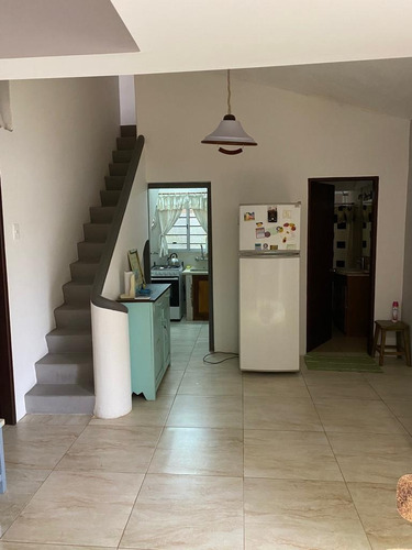 Imagen 3 de 10 de Casa En Venta En Balneario Artilleros, Colonia.