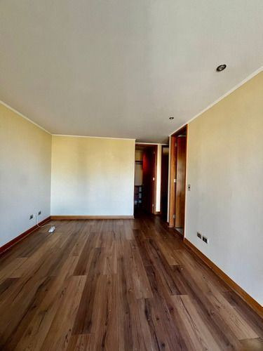 Departamento En Arriendo De 4 Dorm. En Las Condes