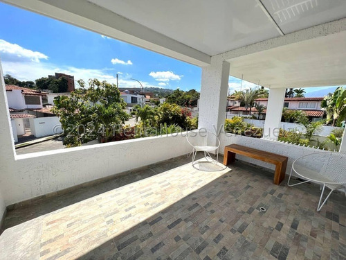 Casa Moderna Vanguardista En Alquiler Lomas De La Lagunita I