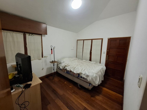 Granj De Funes Gran Prop Mas 2 Deptos Lote 1866 M2