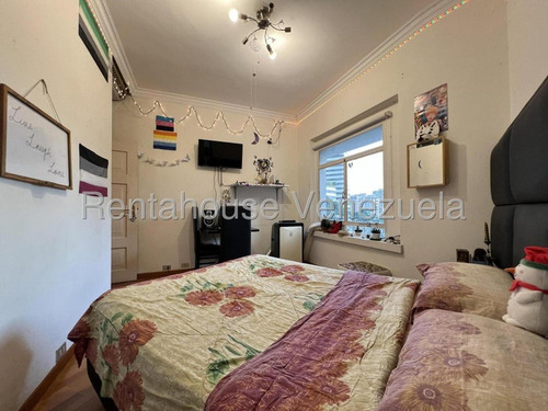 Exclusivo Y Tranquilo Apartamento En Edificio De Baja Intensidad En Venta En Altamira Yf