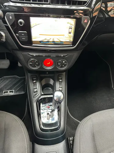 Peugeot 301 1,6 Allure Automático