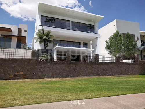 Imagen 16 de 30 de Casas En Venta Zona Bosques De San Francisco Chihuahua