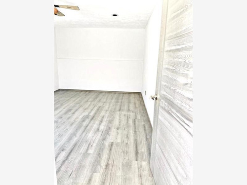 Imagen 2 de 10 de Casa Sola En Venta Portones Del Moral