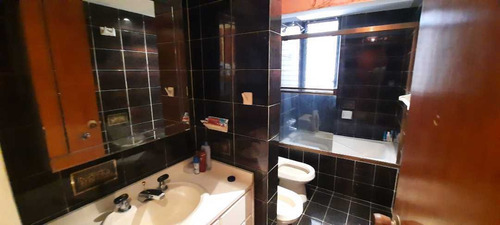 Imagen 13 de 14 de Se Vende Apto 195m2 3h+s/4b+s/3p La Florida Cod.2277