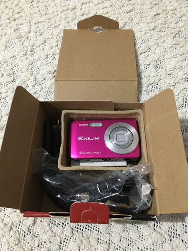 Casio Exilim Ex-z33 - Cámara Digital Compacta 10.1 Mp,morado (Usado)