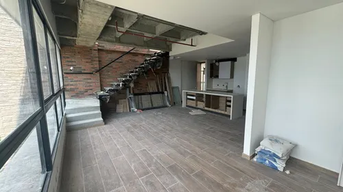 Apartamento En Venta En Loma Del Escobero. Cod V12466