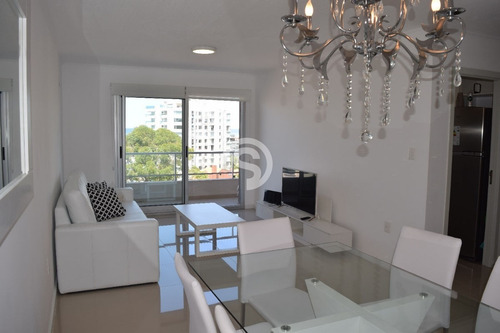Apartamento En Venta - Brava- Ref: 3982