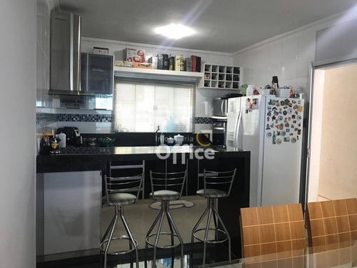 Imagem 2 de 12 de Casa À Venda, 300 M² Por R$ 800.000,00 - Anápolis City - Anápolis/go - Ca0252