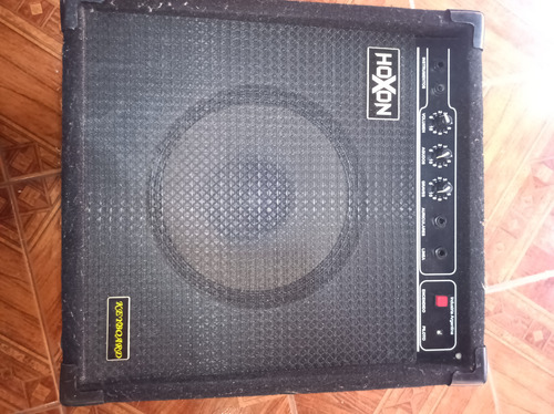 Amplificador Hoxon Bajo Guitarra Organo Negro (Usado)