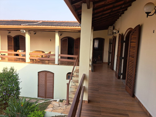 Linda Chácara Ao Lado Do Clube Do Porta Do Sol, Casa Toda Avarandada Com Muito Lazer