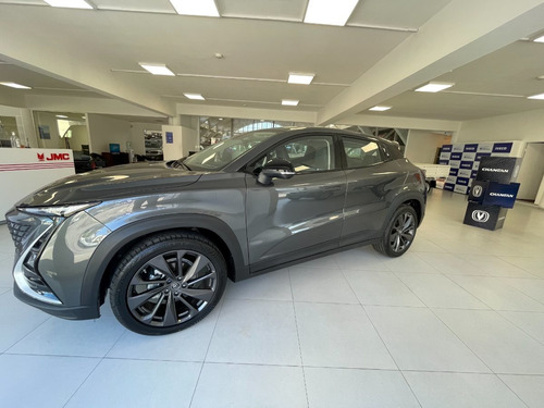 Imagen 3 de 12 de Changan Uni-t Uni-t 1.5 2023 0km