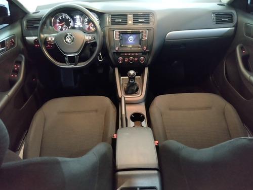 Volkswagen Vento 2.0 Advance Summer Package 2017 Guerra Auto