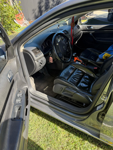 Volkswagen Vento 2.5 Luxury Tiptronic 170cv