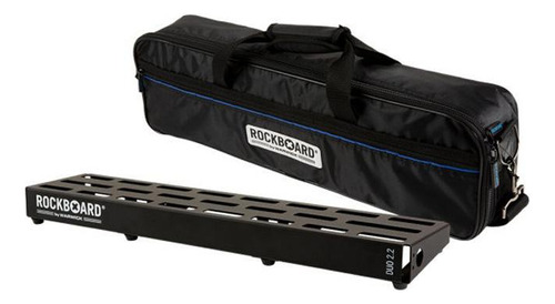 Pedalera Rockboard Duo 2.2 de 62 x 14 cm con bolsa de transporte de Warwick