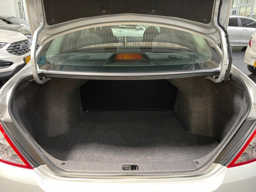 Nissan Versa Mecanico 4x2 Gasolina