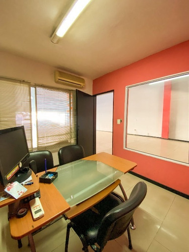 Imagen 6 de 14 de Local En Venta En Avellaneda Oeste