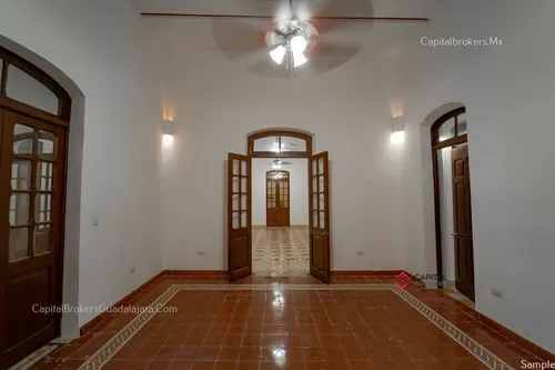 Casa Lujosa En Venta En Centro Histórico Mérida Remodelada
