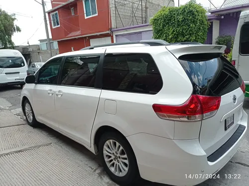 Toyota Sienna 3.5 Xle At