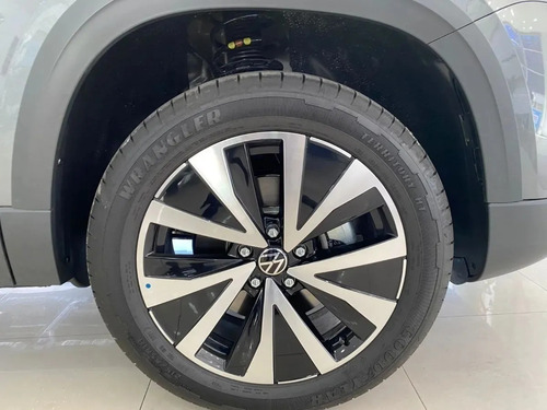 Imagen 9 de 15 de Volkswagen Taos Highline 250 Tsi 0 Km 2022
