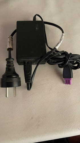 Cargador Fuente Hp Pin Violeta 0957-2269 Violeta (Usado)
