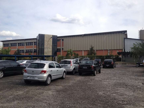 Imagem 3 de 6 de Galpão No Parque Industrial Daci Na Rua Islândia 115 - 9721