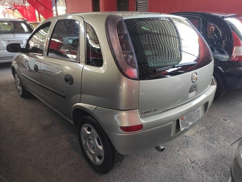 Imagem 4 de 10 de Chevrolet Corsa 1.0 Mpfi Joy 8v Flex 4p Manual