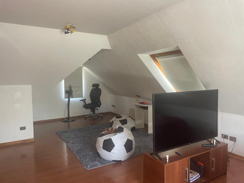 Linda Casa 5 Dor 3 Baños Mas Pieza Servicio Y Baño