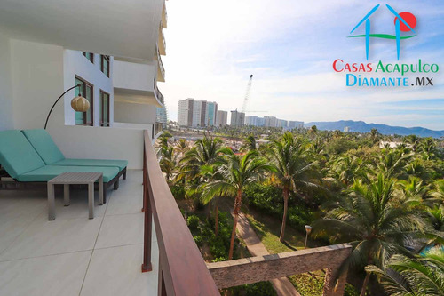 Cad La Isla Emerald C5. Terraza Con Vista A Los Jardines Y Albercas
