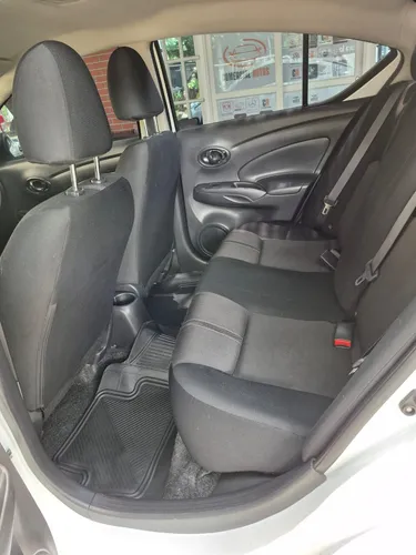 Nissan Versa V-drive Conect At Con 29 Mil Km Modelo 2024