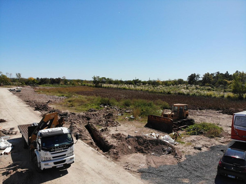 Imagen 3 de 13 de Terreno - Dique Lujan