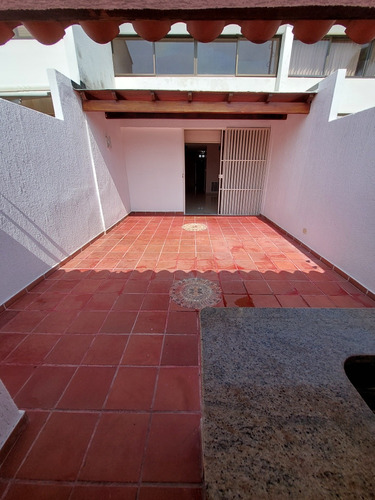Venta Townhouse Cayo De Agua